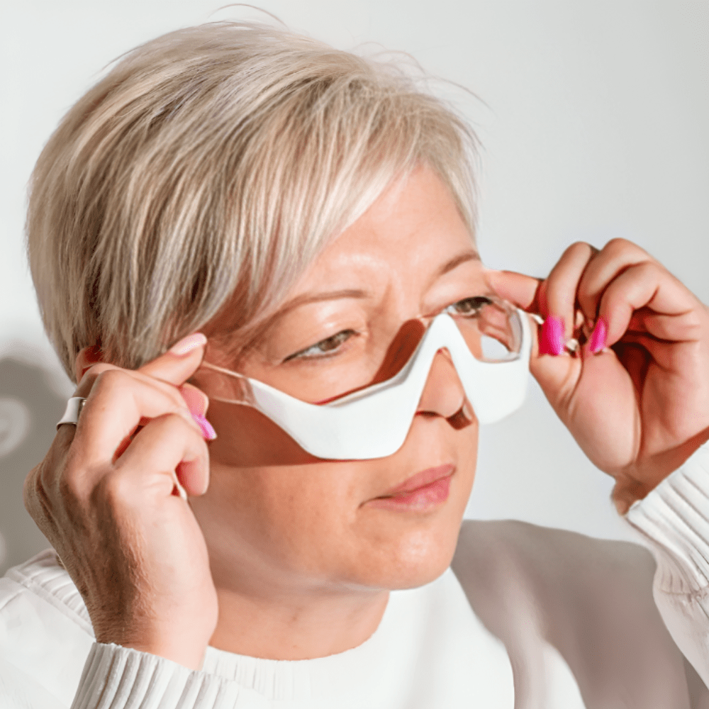 Thrive - Under Eye Red Light Therapy - Thrive At Home Co.